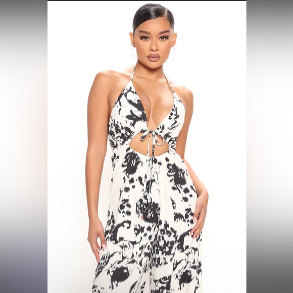 NWT🤍❣️🖤Animal Print Jumpsuit - Black/combo Sz 1X🐆 - Picture 4 of 10